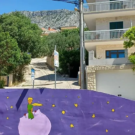 Cosic Apartment
