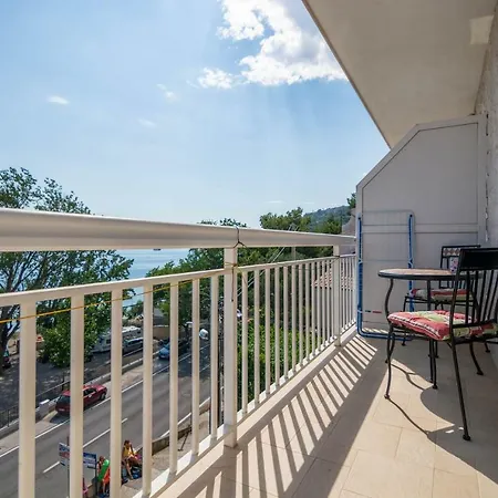 Cosic Apartment *