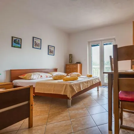 Cosic Apartment Duce