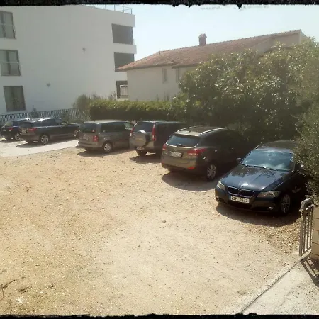 Cosic Apartment *
